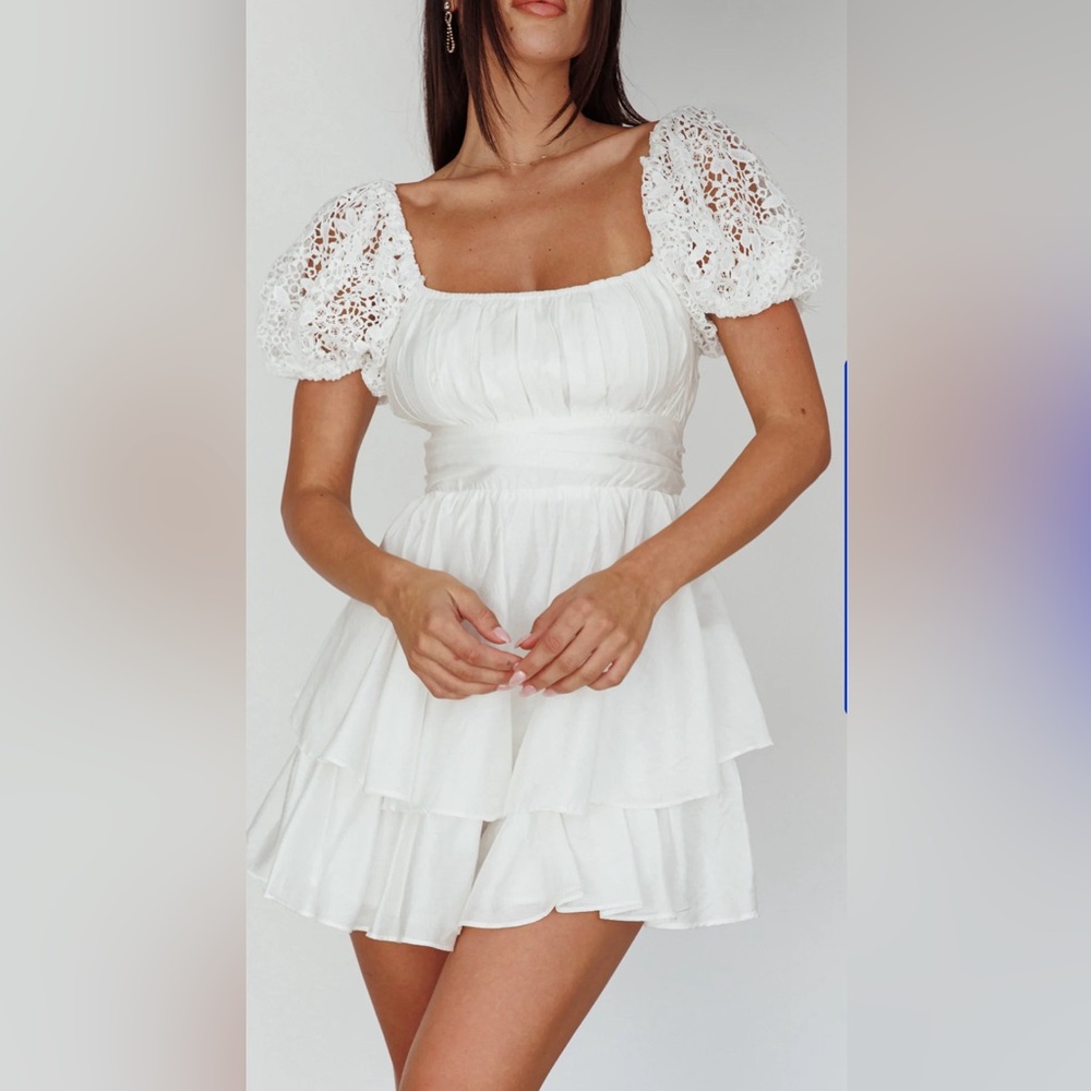SELFIE LESLIE HOLD MY HALO LACE SLEEVE ROMPER WHITE